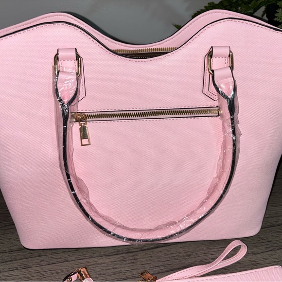 Elegant Pink Women's Handbag Set - Picture 3 of 7
